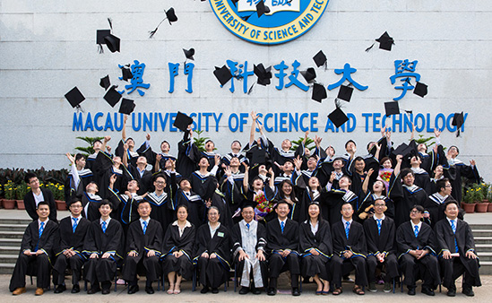 2014/2015 年度資訊科技學院畢業照
