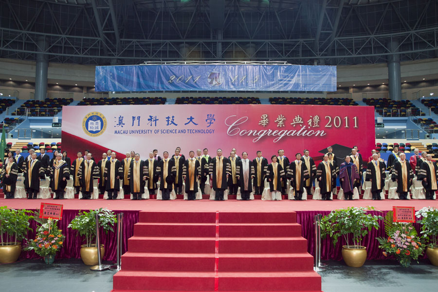 graduate-2013-01