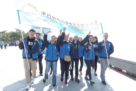 alumni141214 04