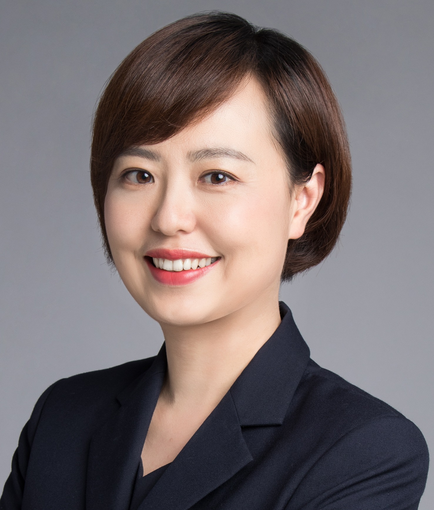 王丹照片