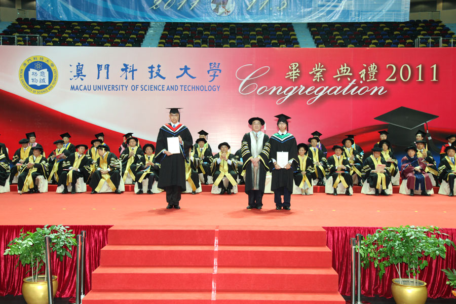 graduate-2013-01