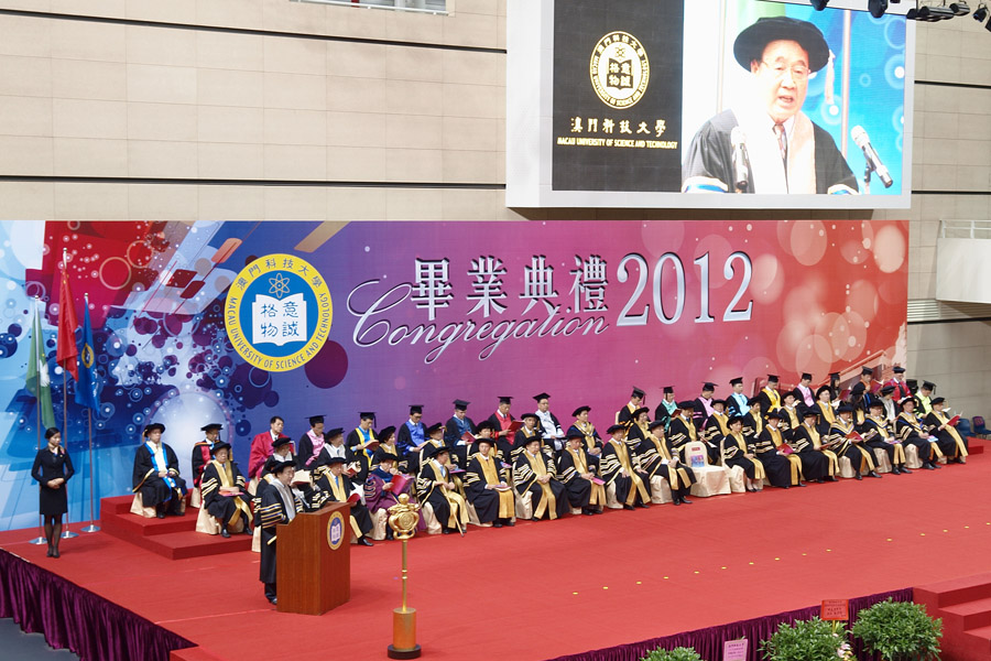 graduate-2013-01
