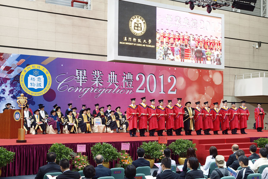 graduate-2013-01
