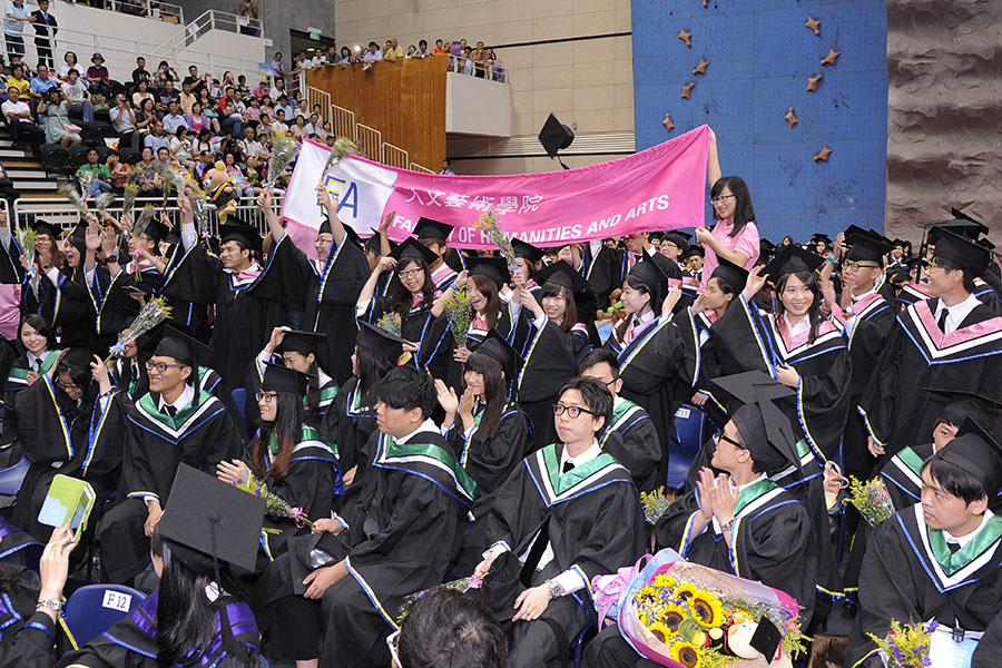 graduate-2014-01