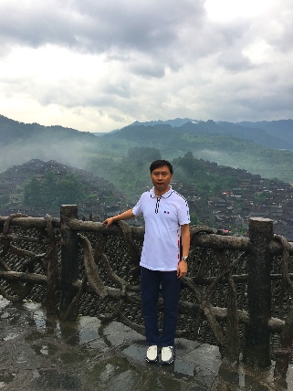 鄭應峰Zheng, Ying Feng - 助理教授 Assistant Professor