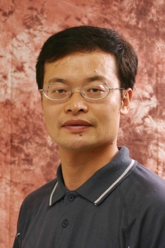 易在成Yi, Zai Cheng - 副教授 Associate Professor