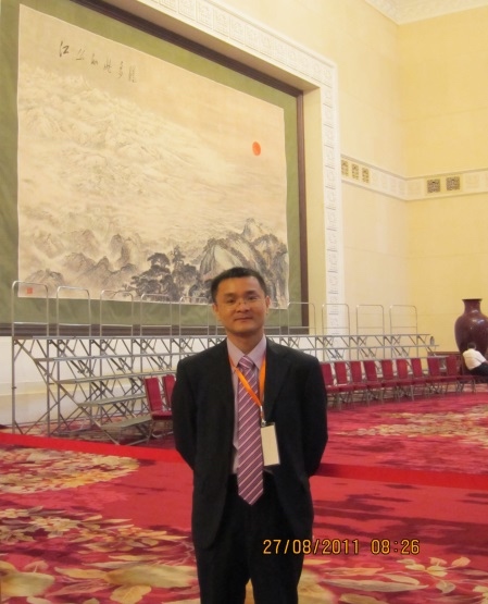 何志輝 He, Zhi Hui - 副教授 Associate Professor