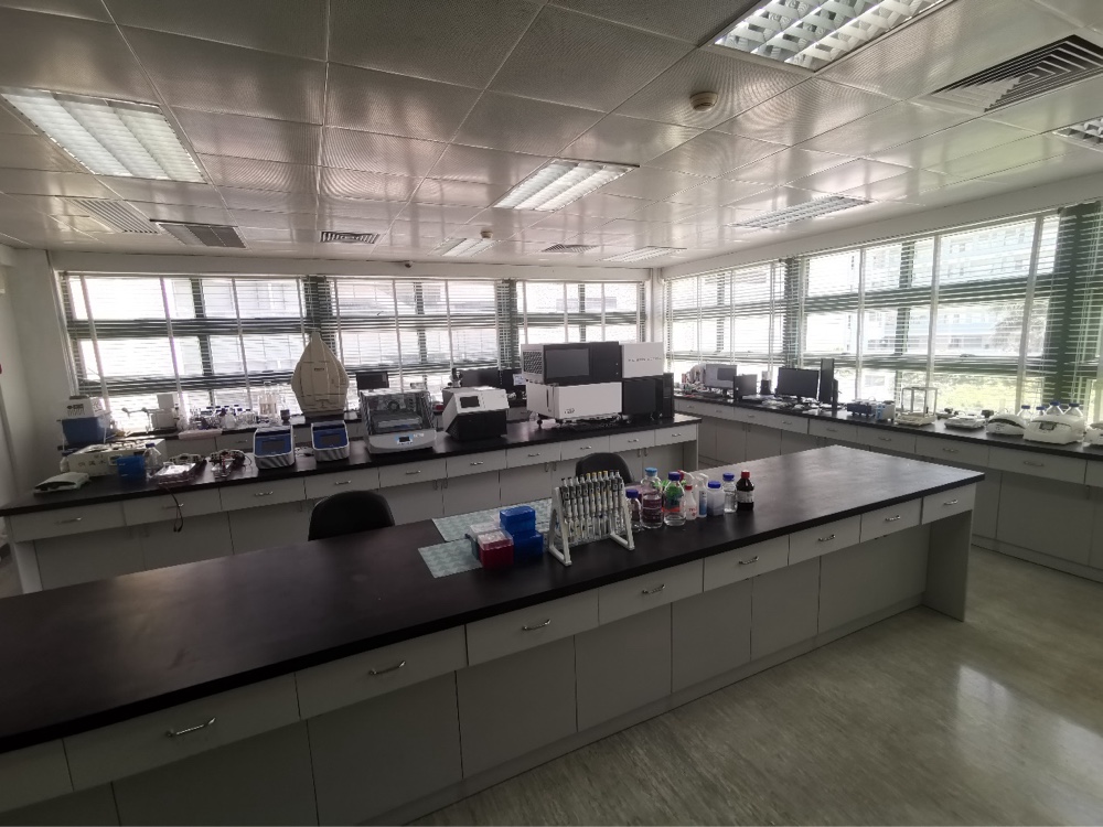 Biomedical Comprehensive Laboratory