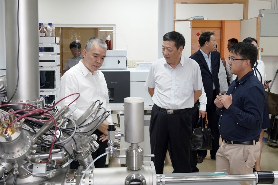 天津市政协港澳台侨和外事委员会曾小平副主任一行莅临澳科大