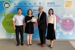 Yu King Ho, Secretary-General of Securities and Funds Industry Association of Macao (second from right) visited the School of Business of MUST Jointly expand the opportunities for exchanges and cooperation